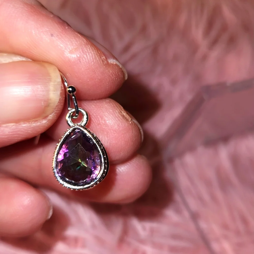 Unique statement  earrings! NWOT (R69) - Picture 3 of 4